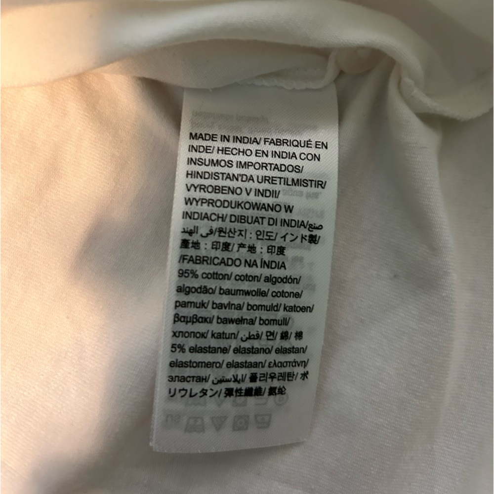 Calvin Klein Short Tee - Picture 4 of 5